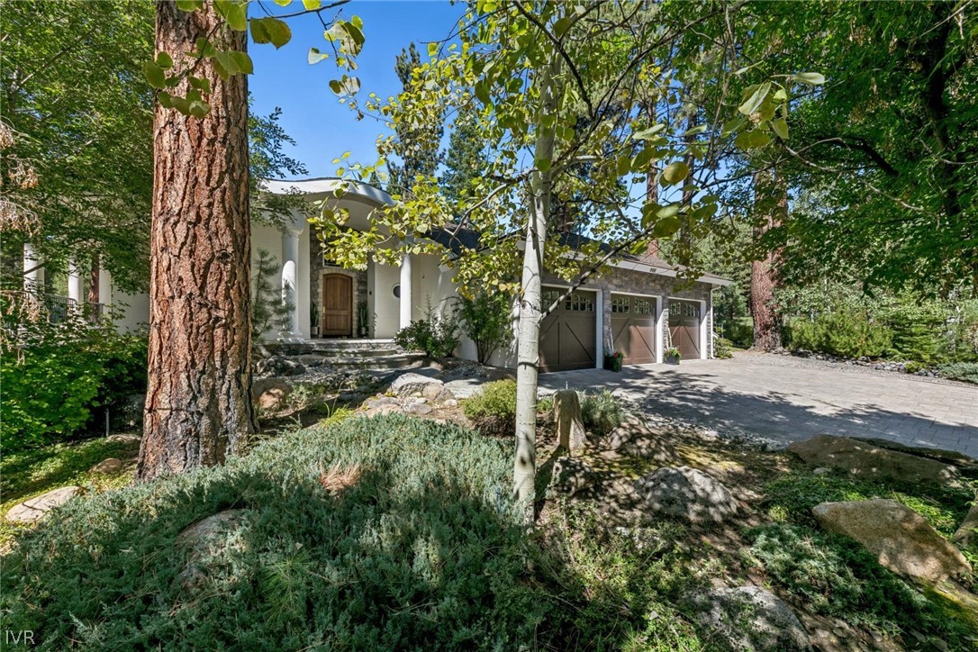 996 4th Green Drive