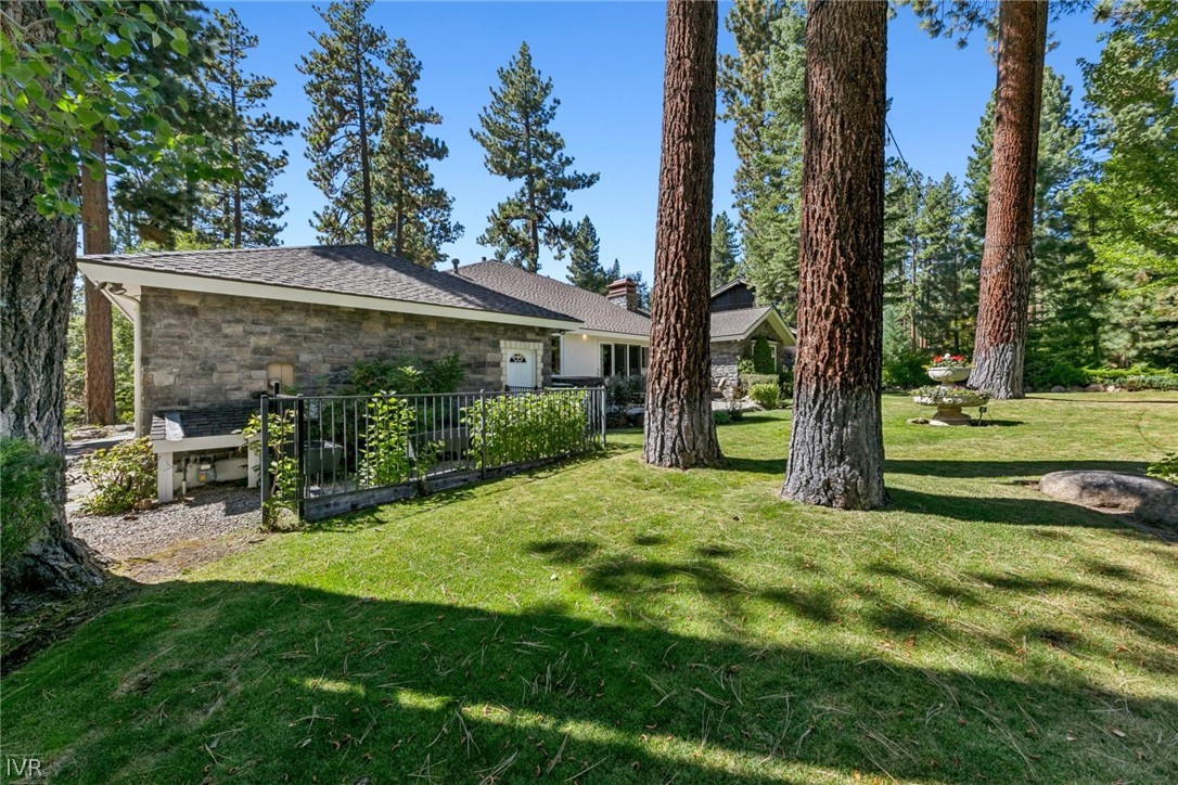 996 4th Green Drive