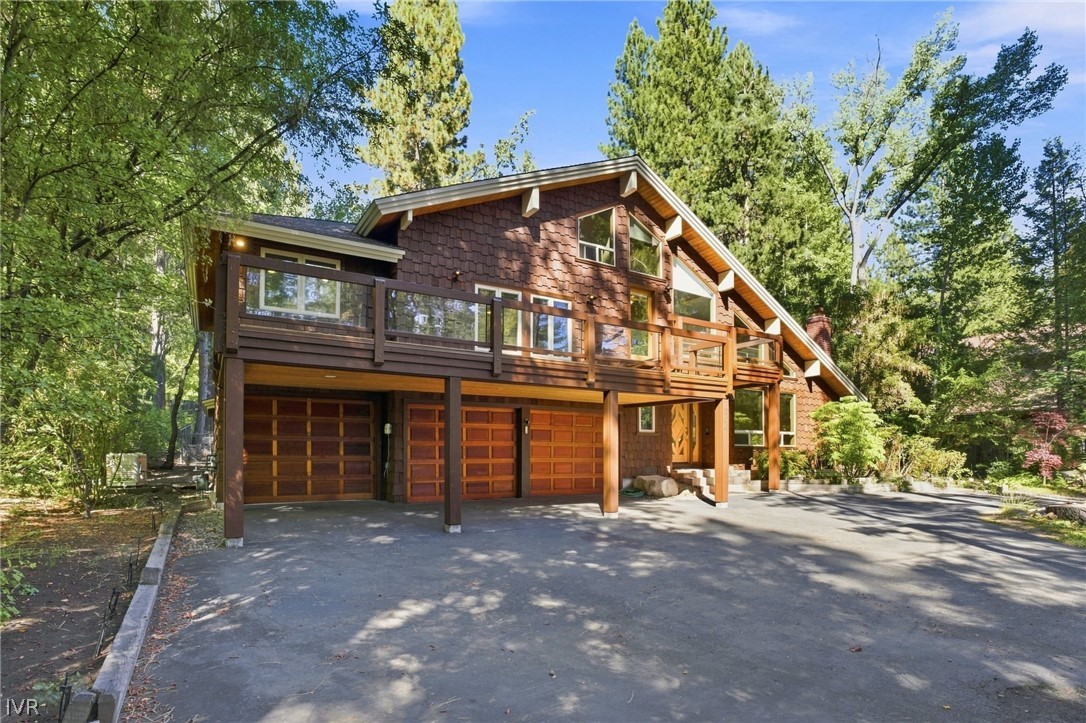 854 Lakeshore Boulevard