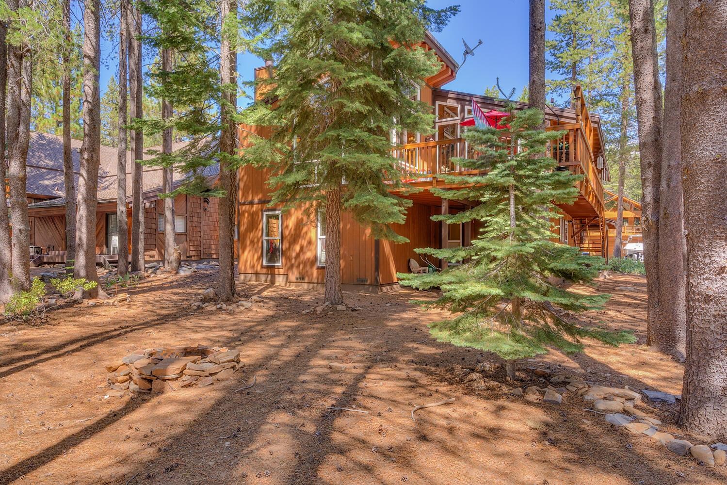 12182 Oslo Drive
