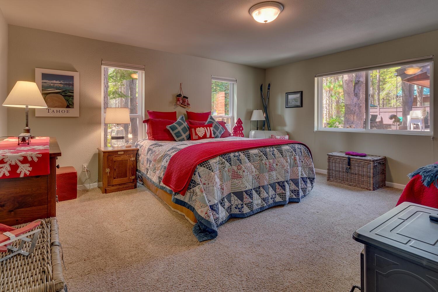 12182 Oslo Drive