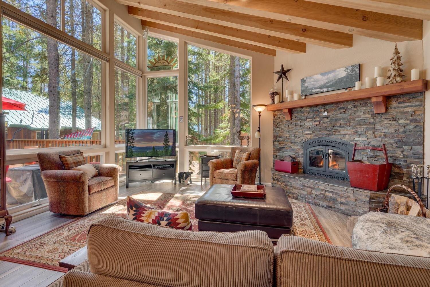 12182 Oslo Drive