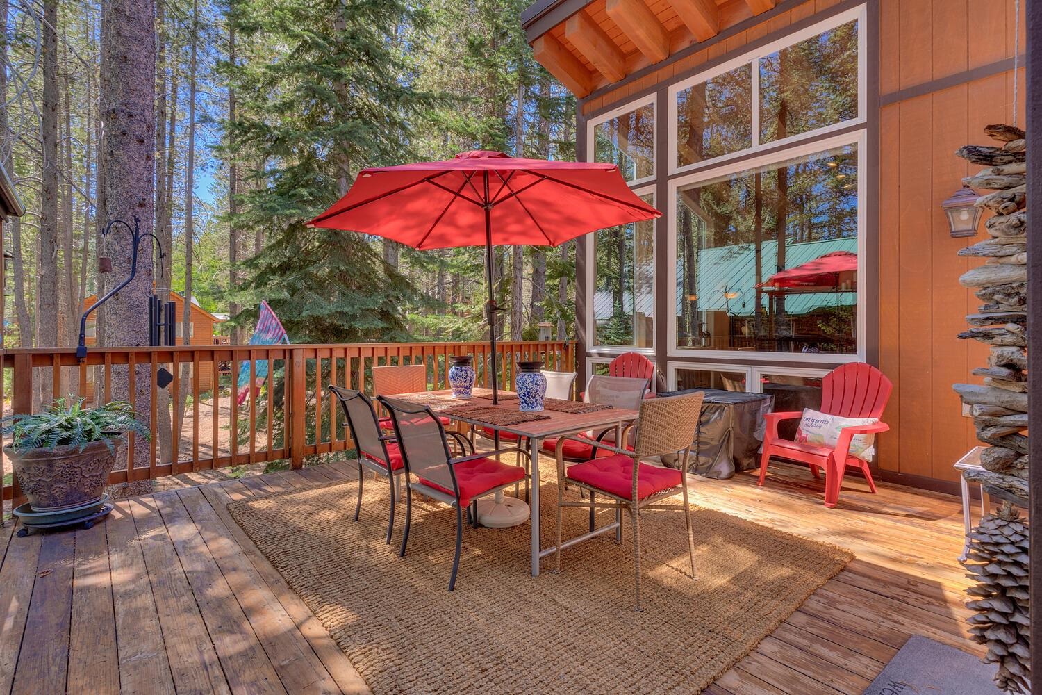 12182 Oslo Drive