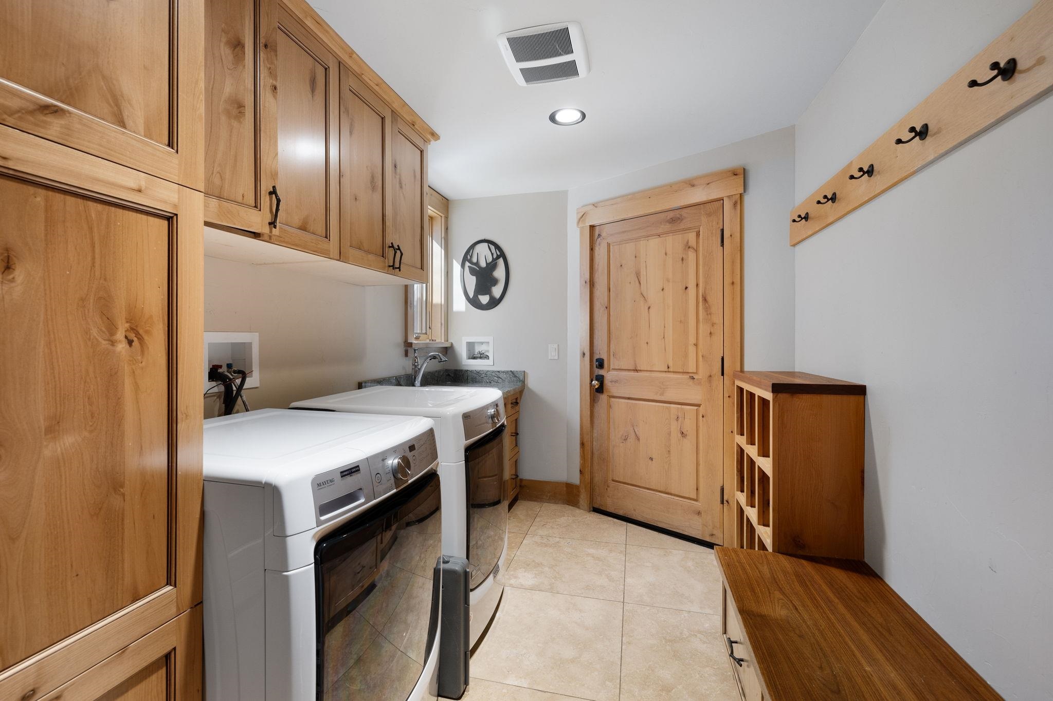 9353 Heartwood Drive