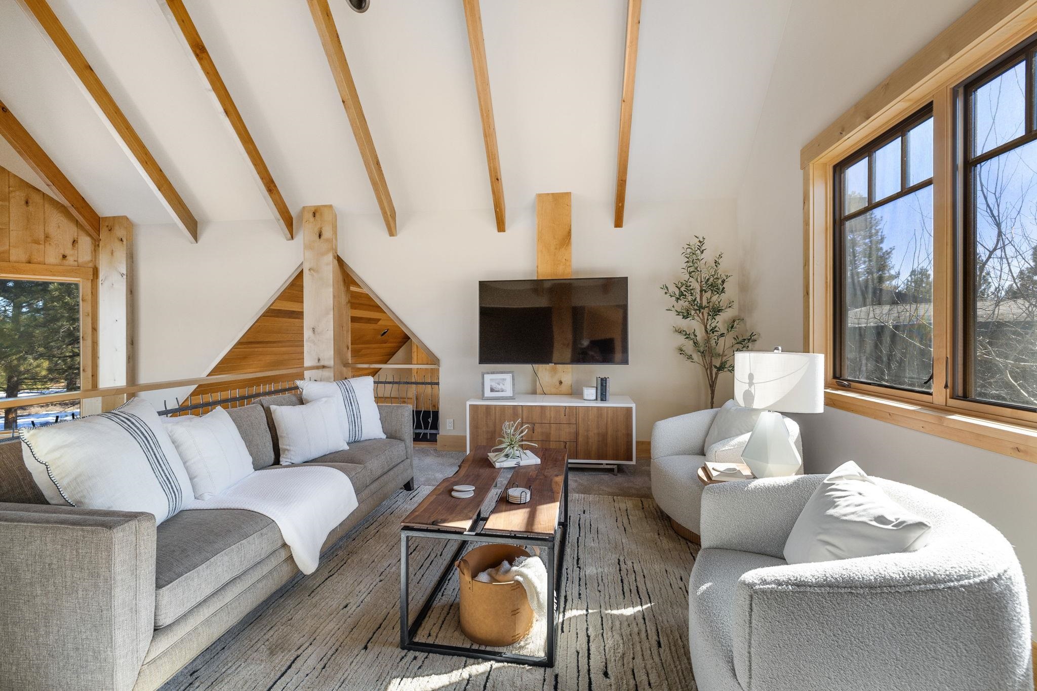 9353 Heartwood Drive