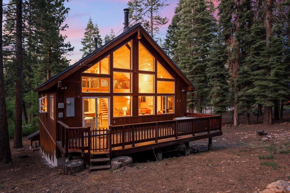 12480 Rainbow Drive