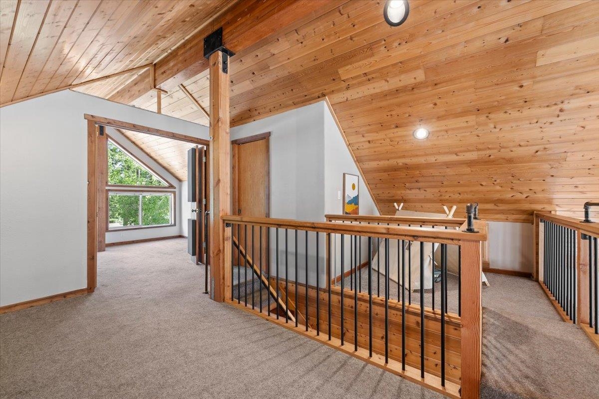 12480 Rainbow Drive