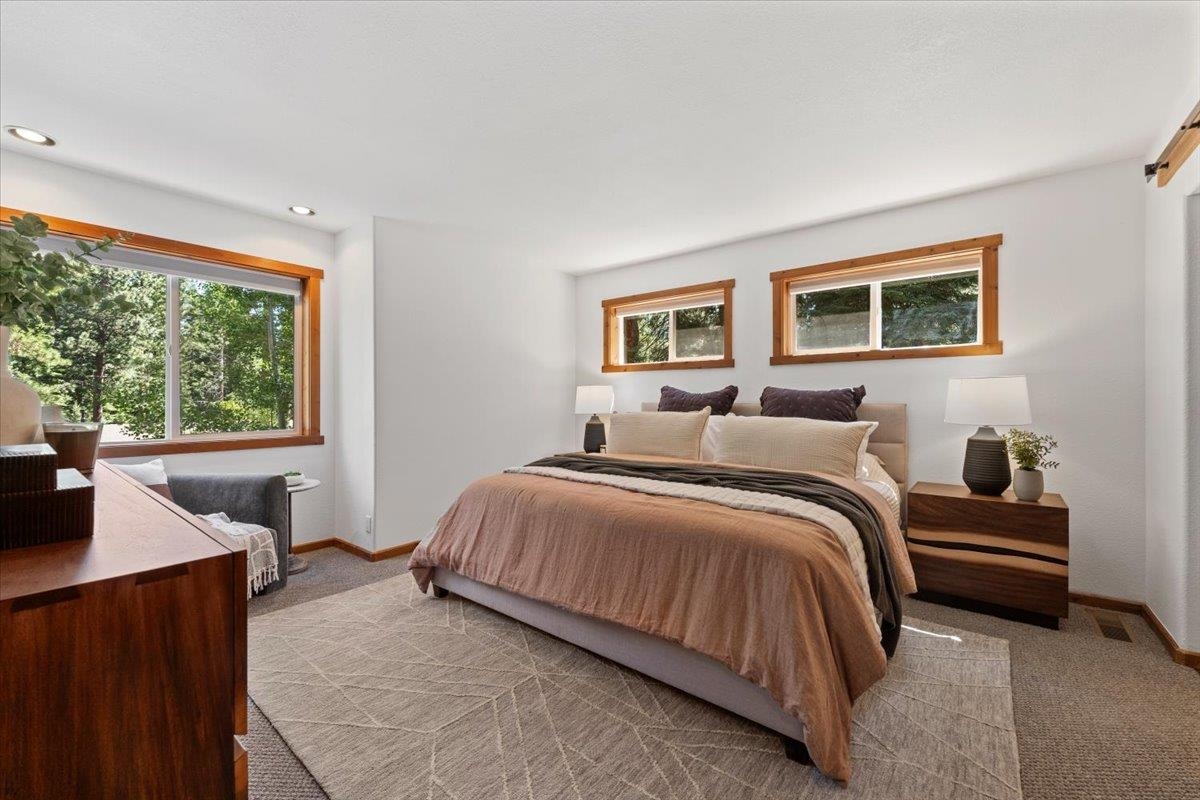 12480 Rainbow Drive