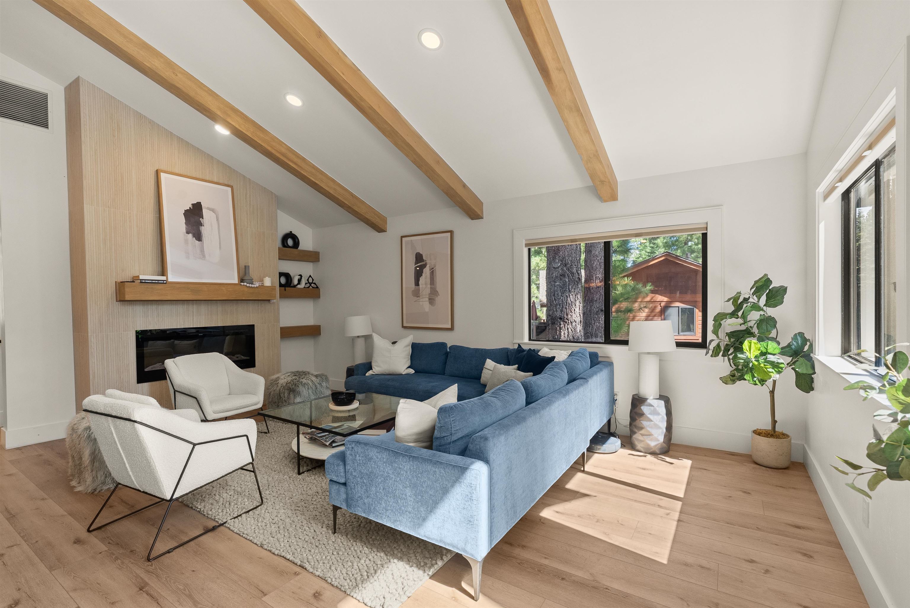 1003 Martis Landing