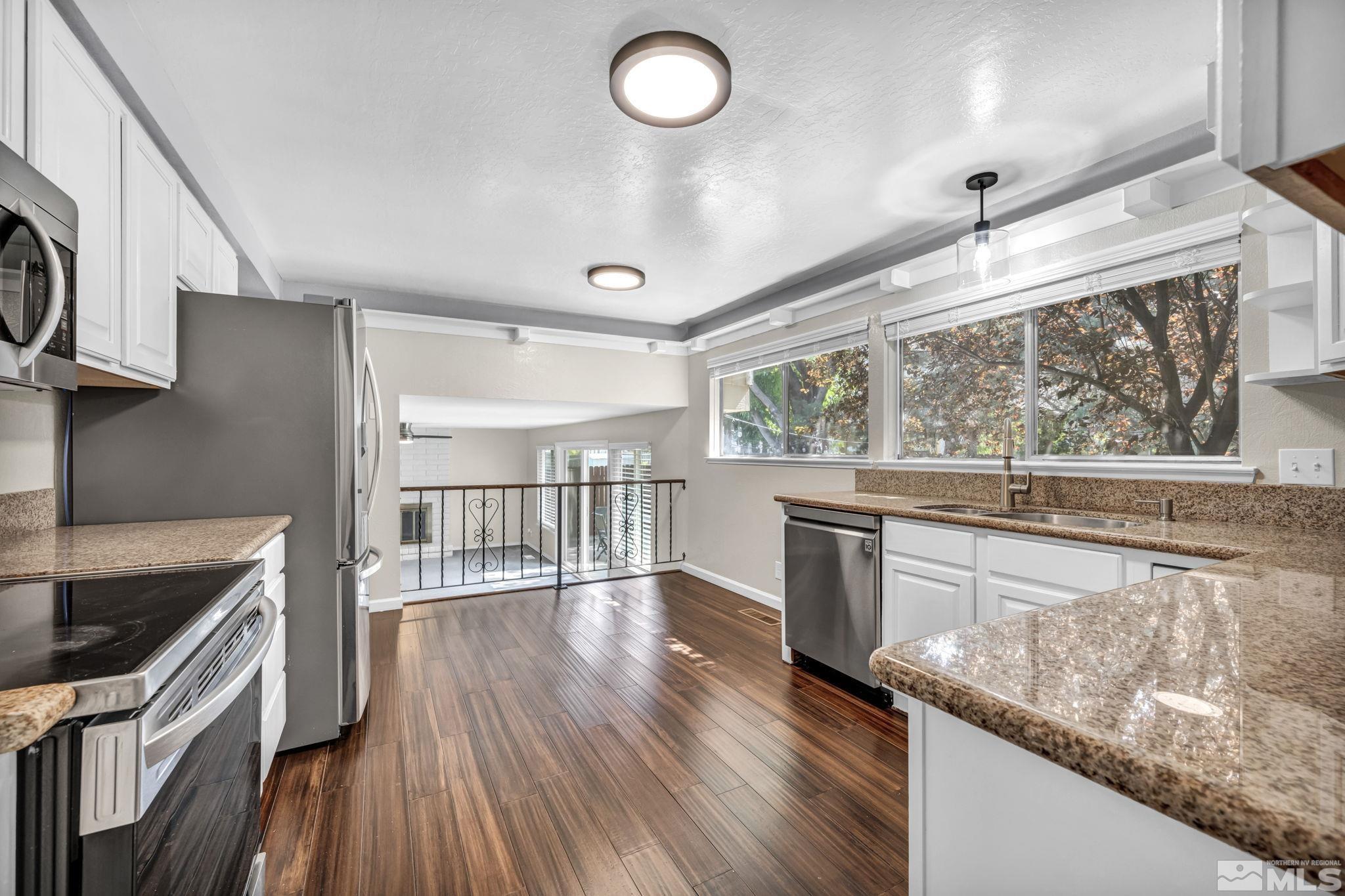 4341 Rio Poco Road