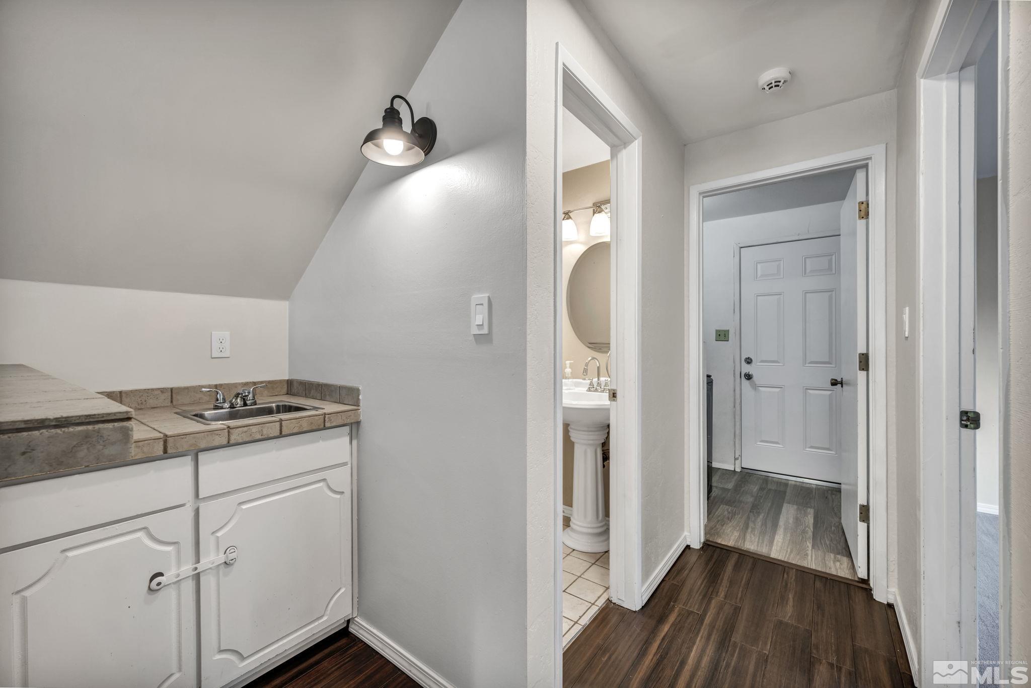 4341 Rio Poco Road