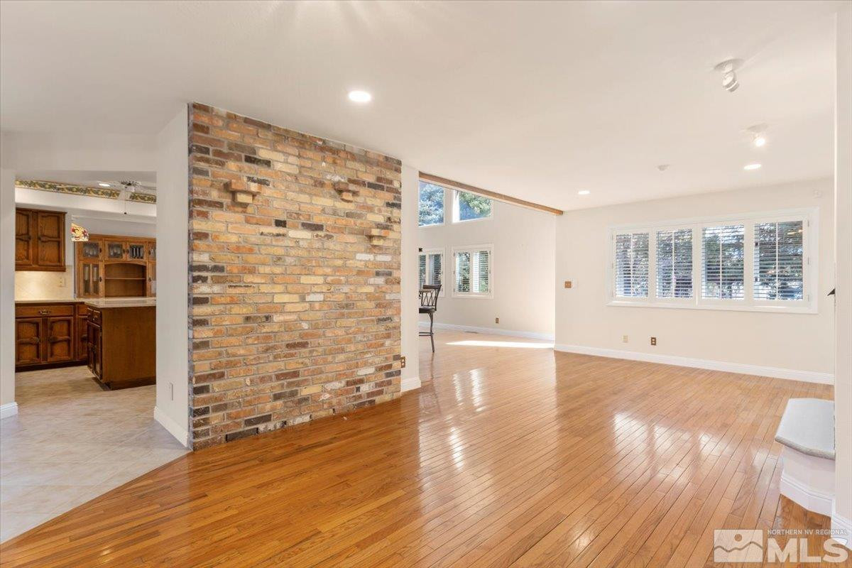415 Old Washoe Circle