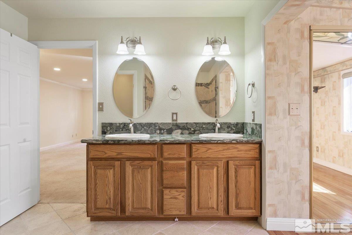 415 Old Washoe Circle