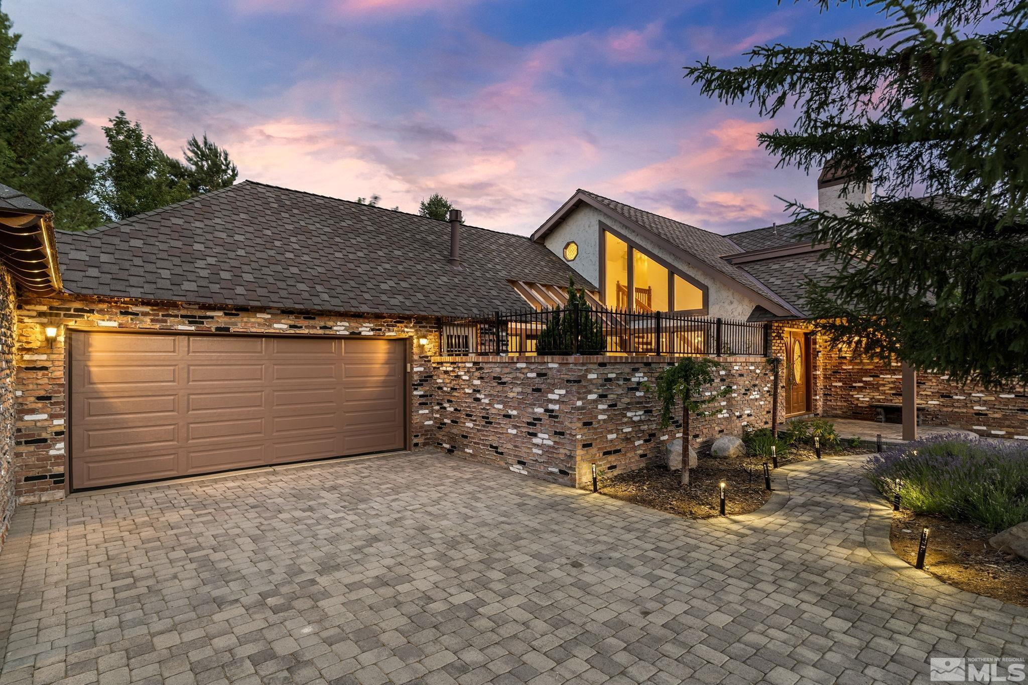 415 Old Washoe Circle