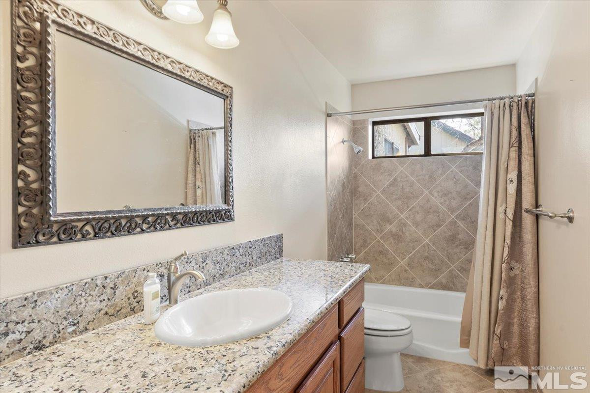415 Old Washoe Circle