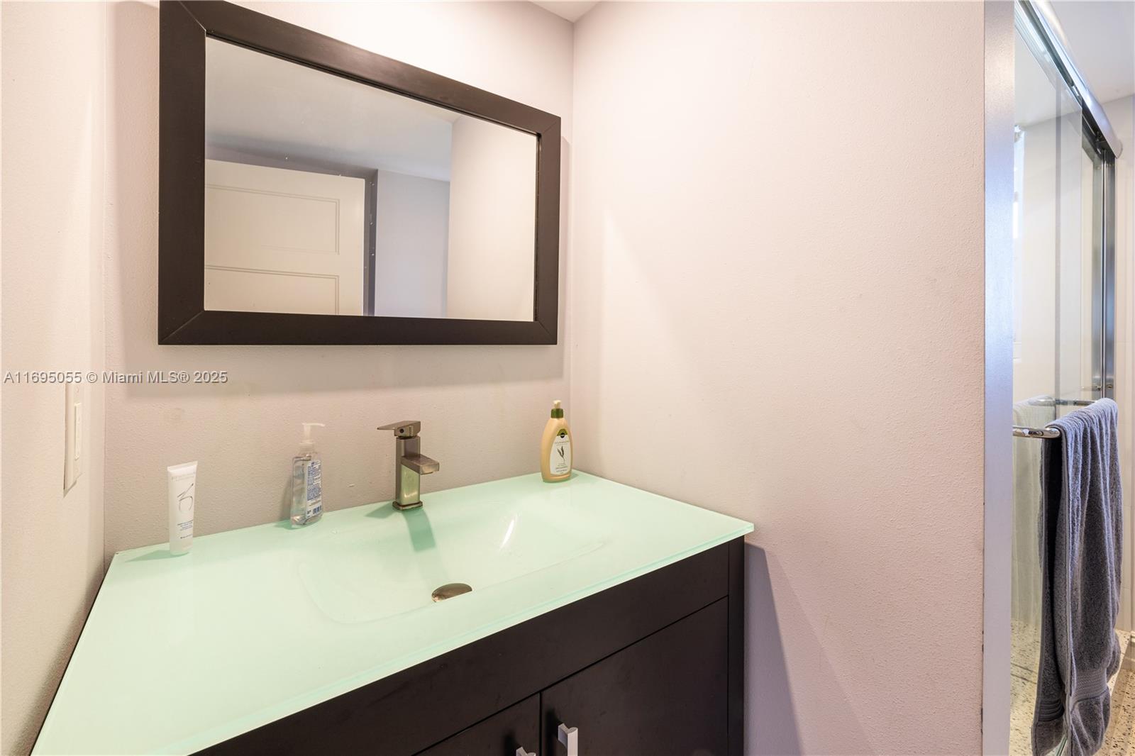 524 Orton Ave # 603