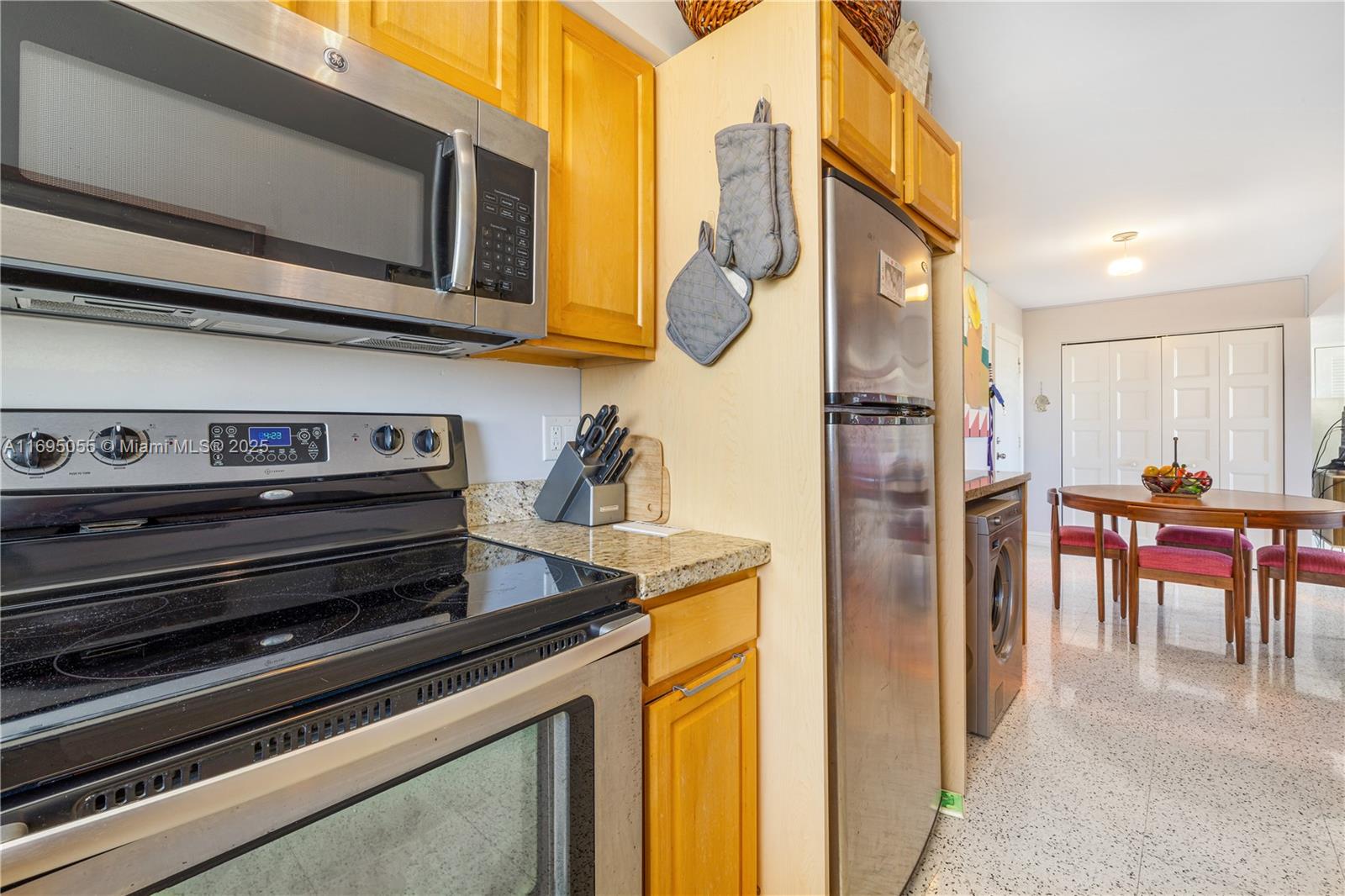 524 Orton Ave # 603