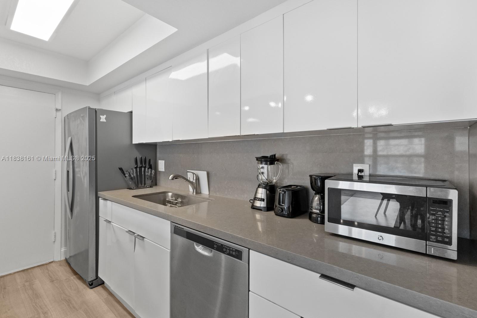 195 Sunrise Dr # 9