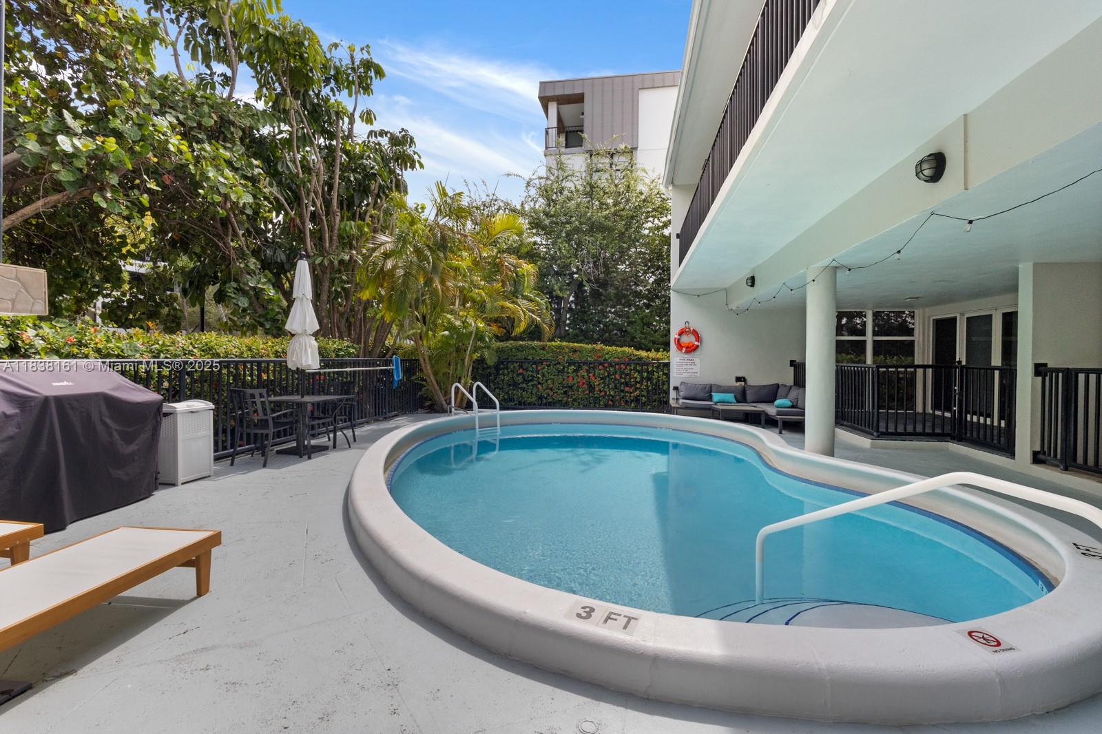 195 Sunrise Dr # 9