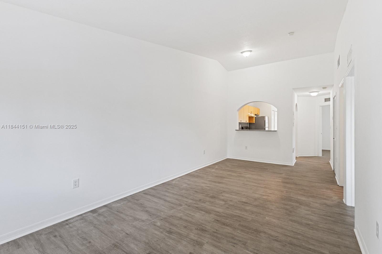 2921 SE 13th Ave # 48 Unit: 202-48