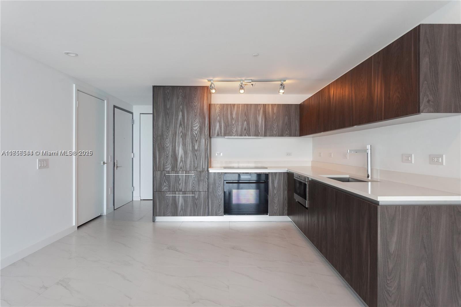 3131 NE 7th Ave # 4103, Miami Unit: 4103