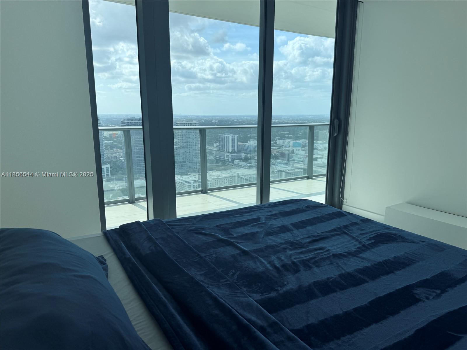 3131 NE 7th Ave # 4103, Miami Unit: 4103