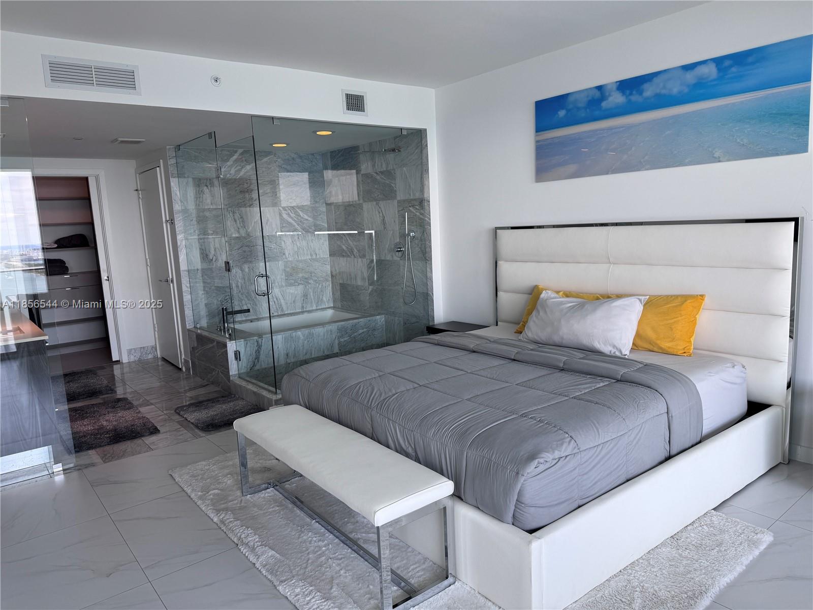 3131 NE 7th Ave # 4103, Miami Unit: 4103