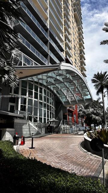 1155 Brickell Bay Dr # 1706