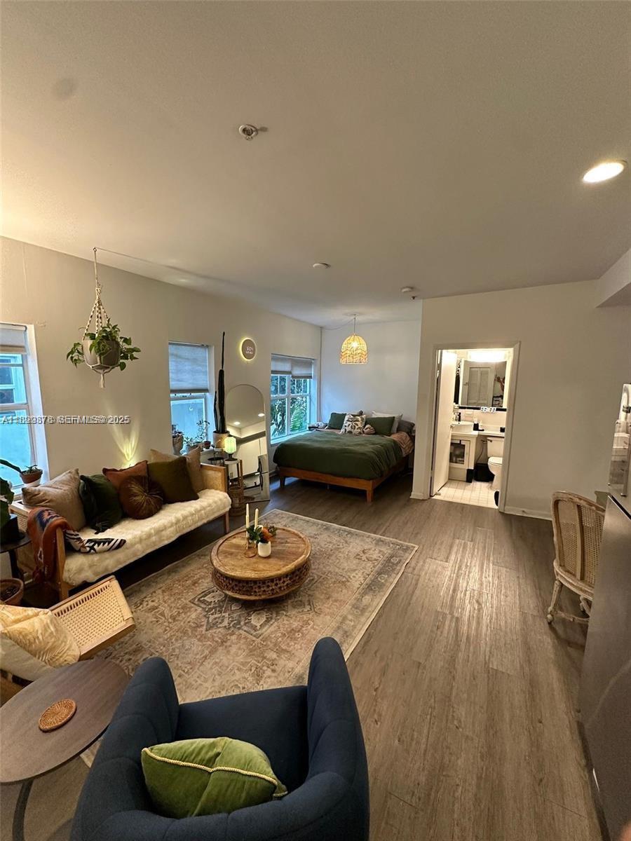 1244 Pennsylvania Ave # 103