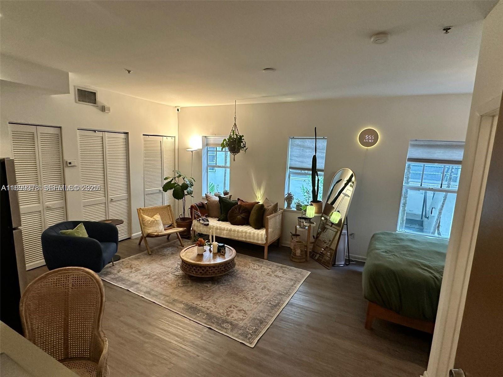 1244 Pennsylvania Ave # 103