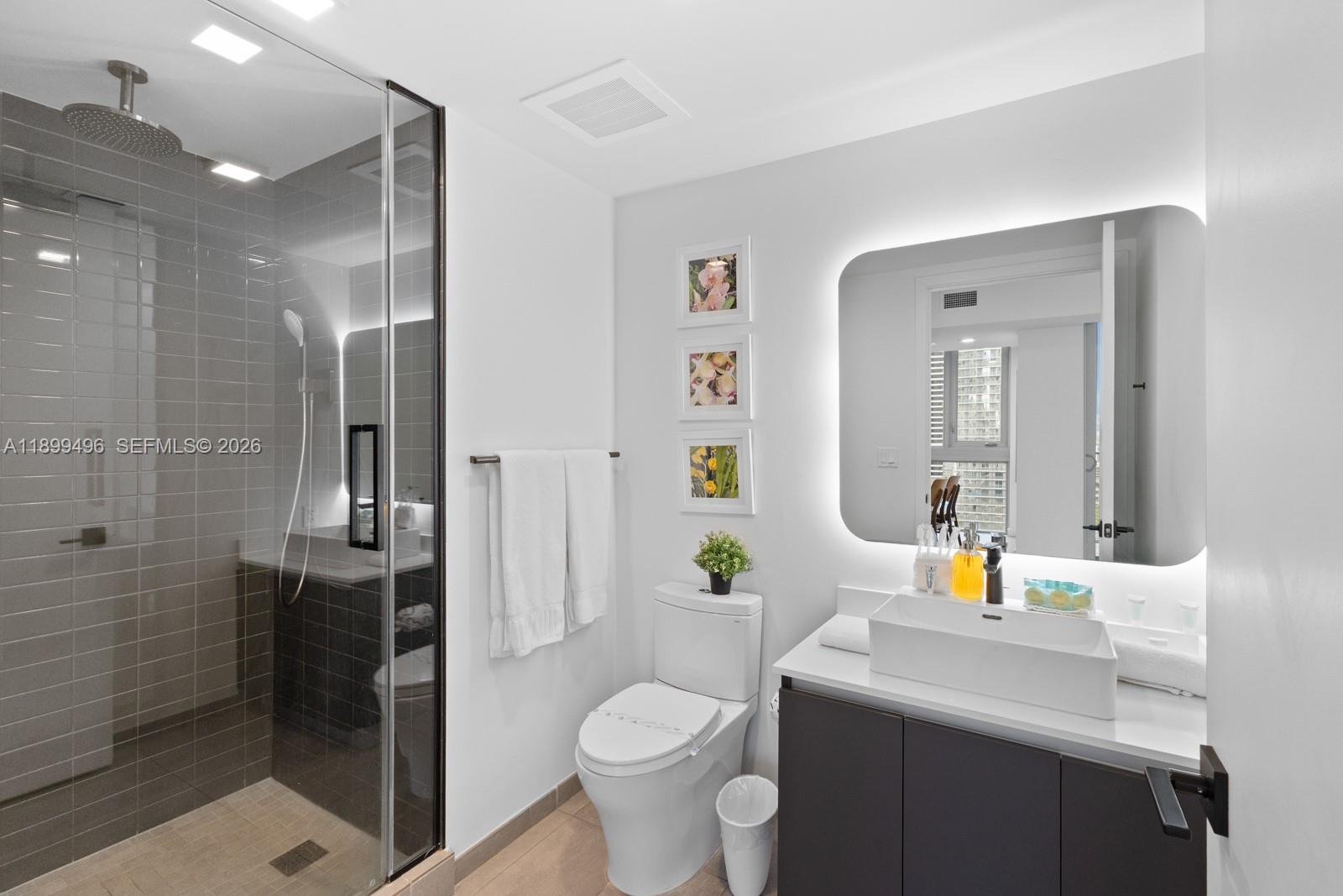 227 NE 2nd St # 2202