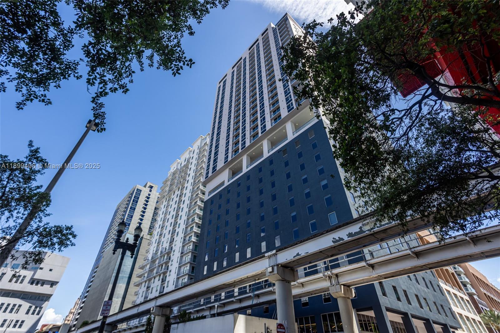 227 NE 2nd St # 2202