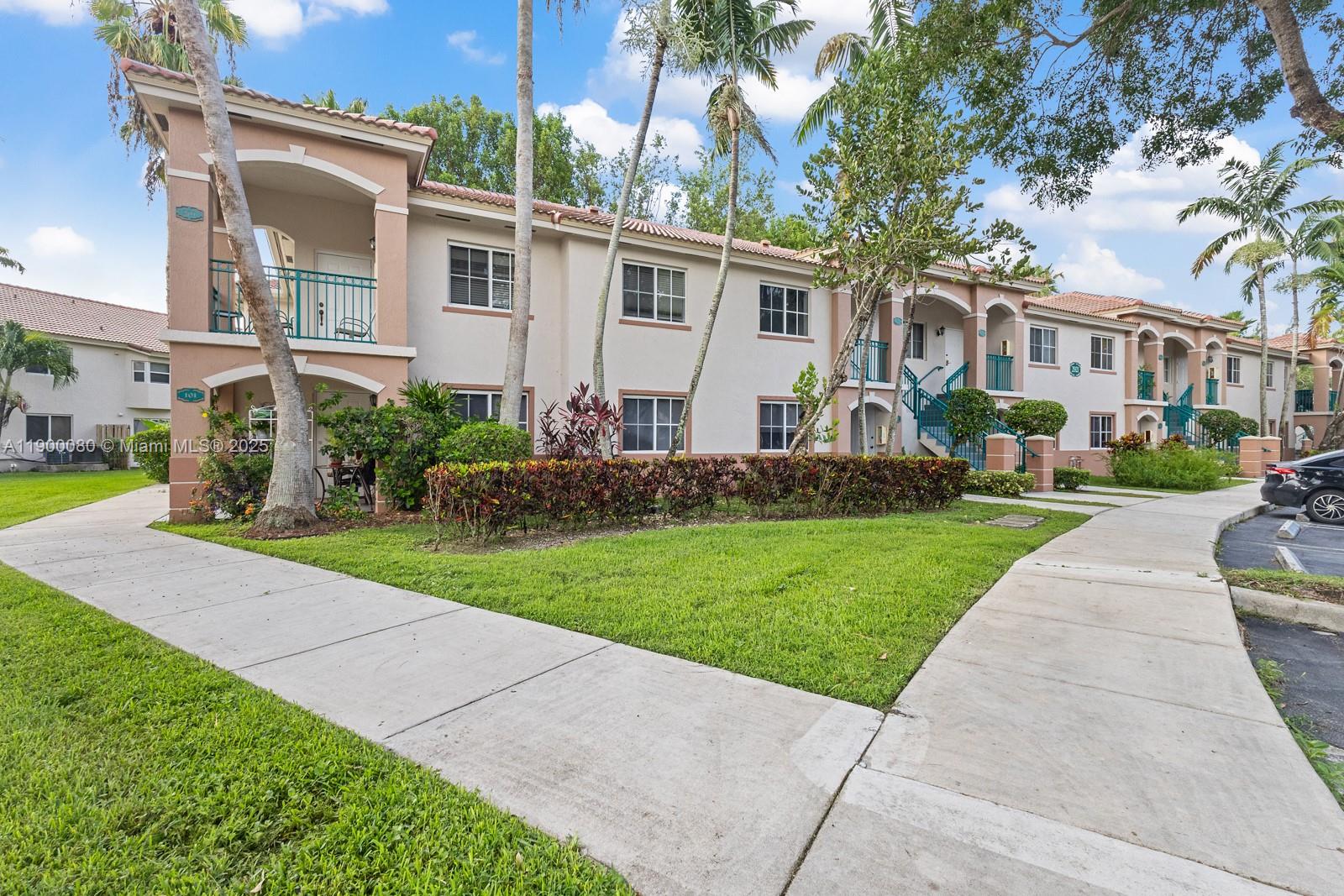 2921 SE 13th Ave # 48, Homestead Unit: 202-48