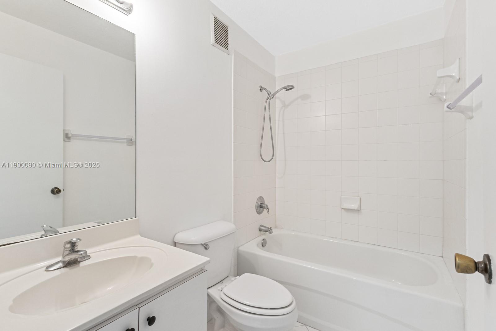 2921 SE 13th Ave # 48, Homestead Unit: 202-48