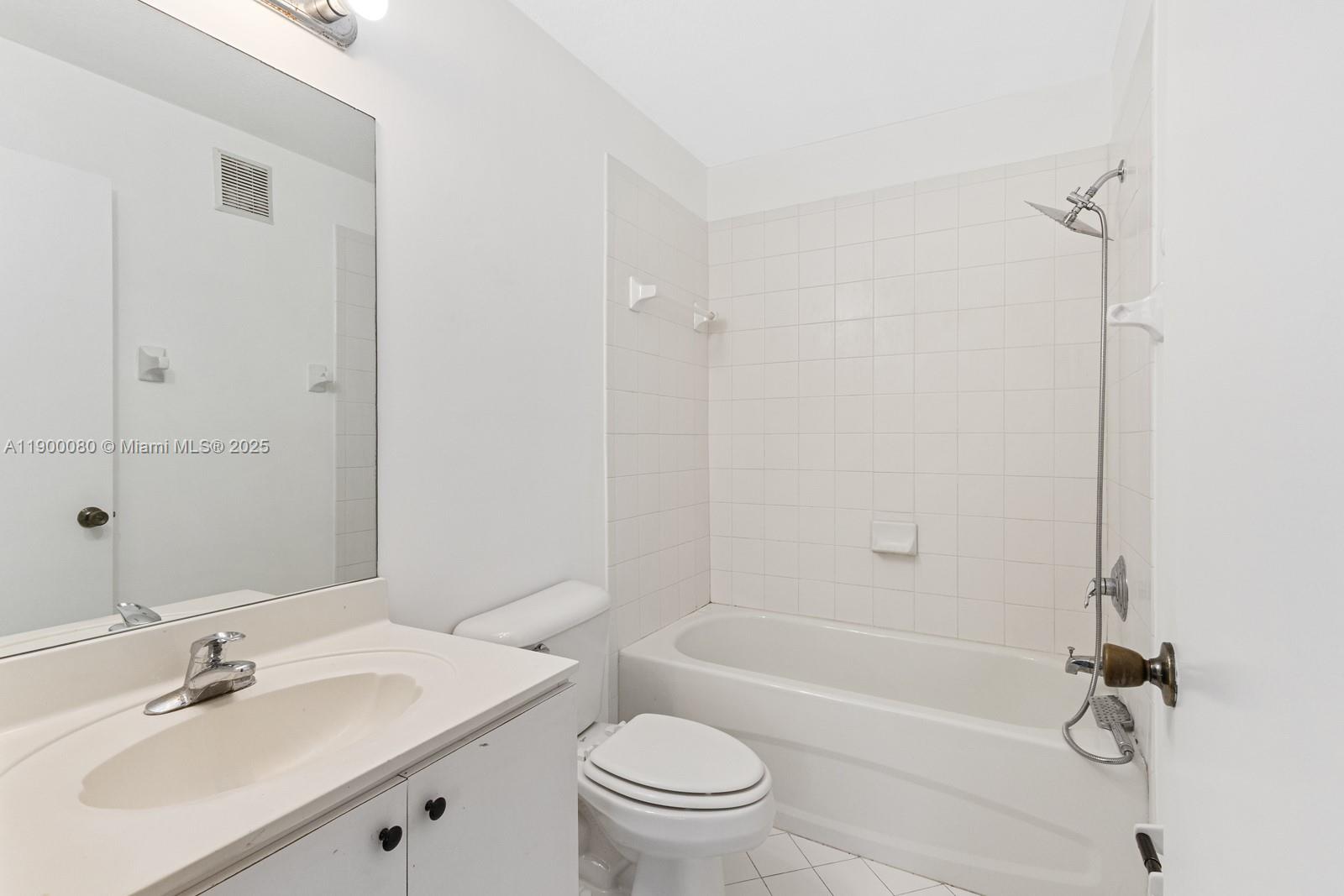 2921 SE 13th Ave # 48, Homestead Unit: 202-48