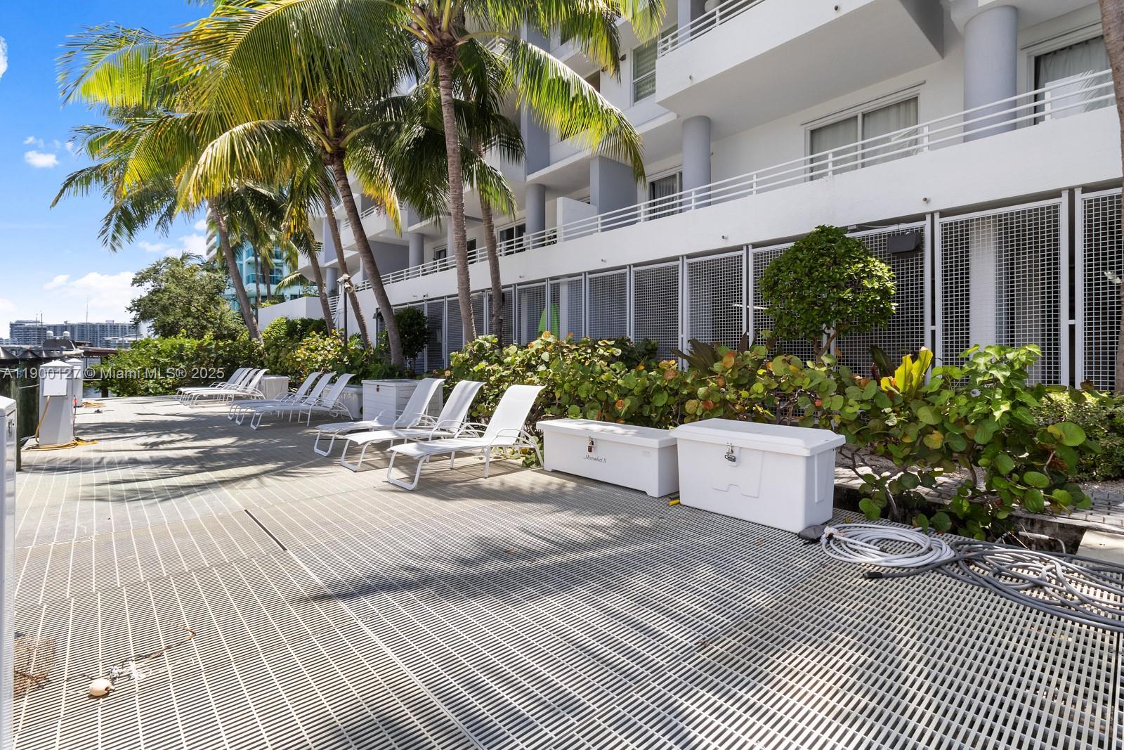 5970 Indian Creek Dr # 504