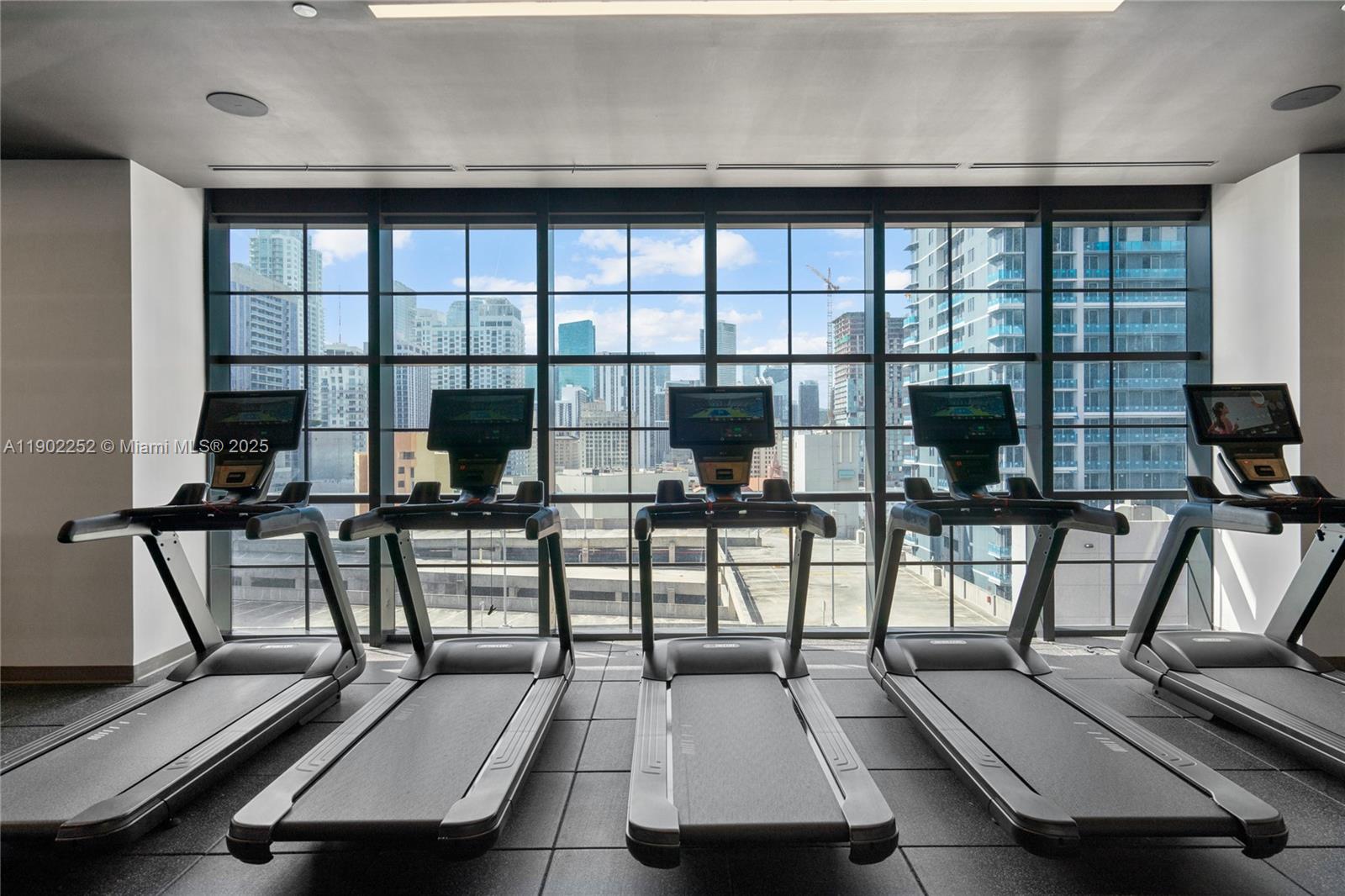 159 NE 6th St # 2405