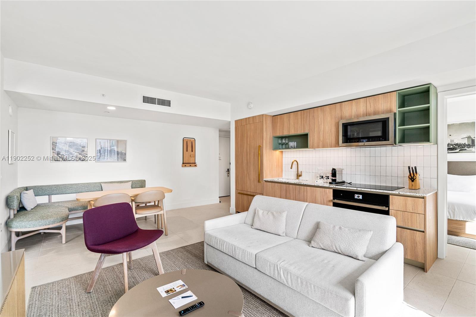 159 NE 6th St # 2405