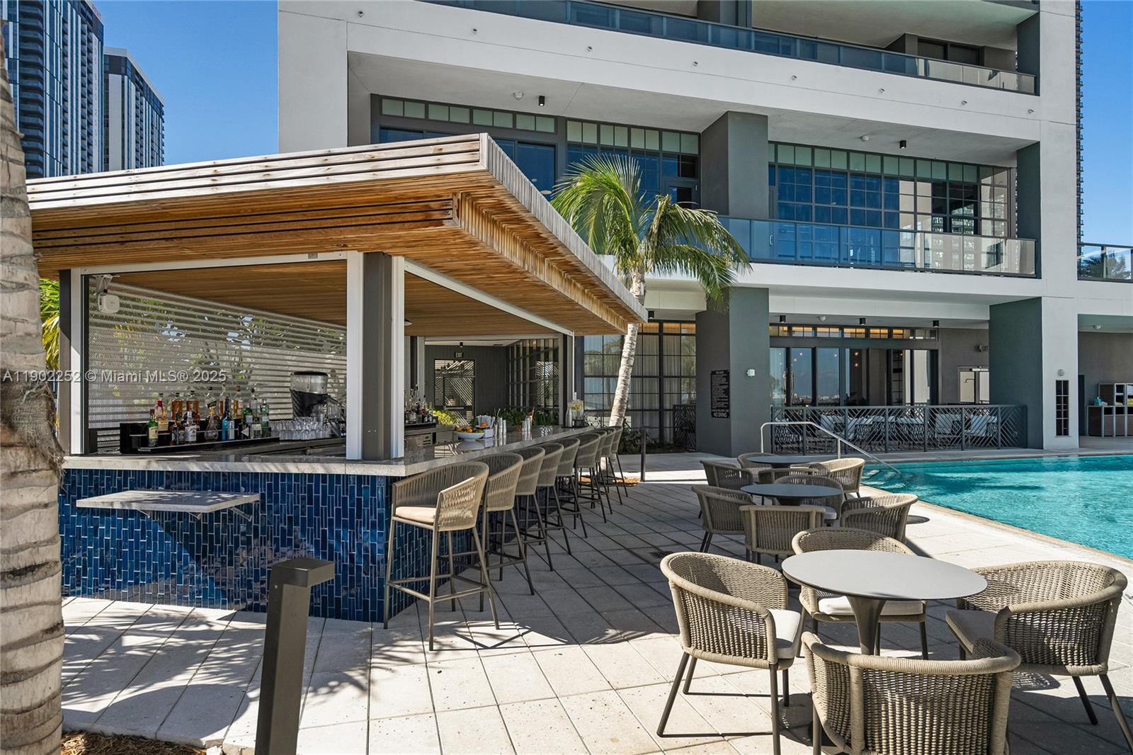 159 NE 6th St # 2405