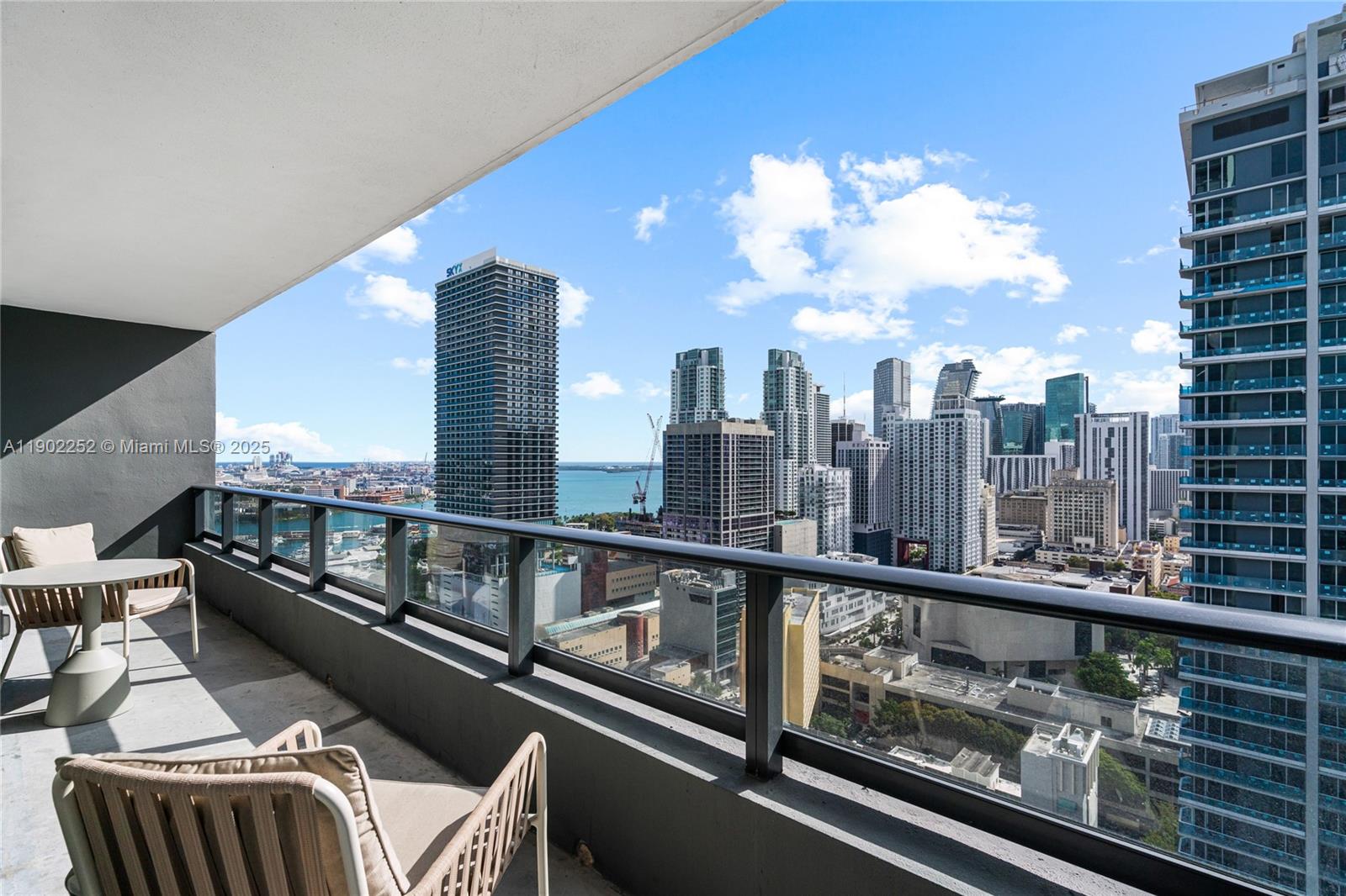 159 NE 6th St # 2405