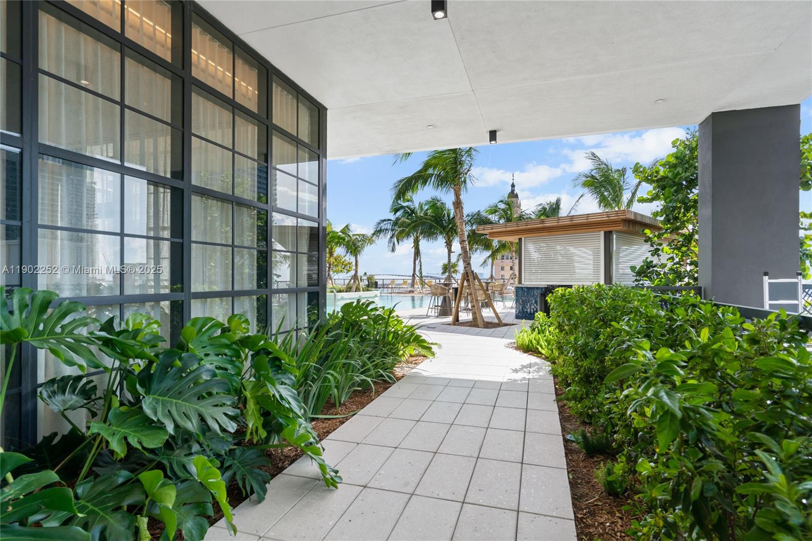 159 NE 6th St # 2405