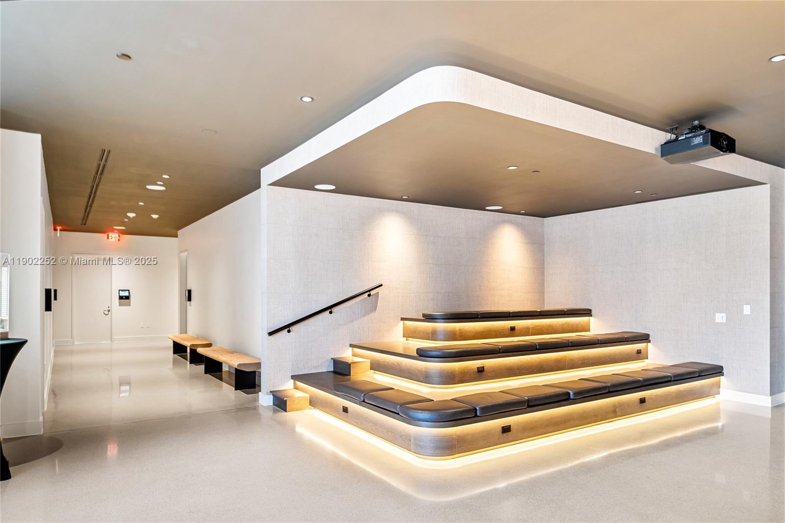 159 NE 6th St # 2405