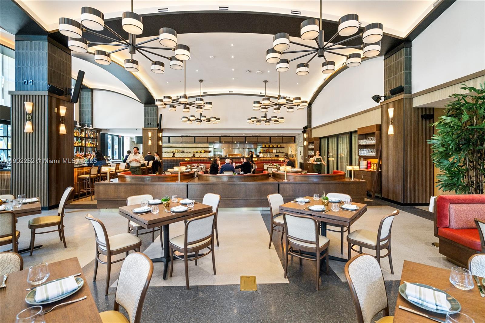 159 NE 6th St # 2405