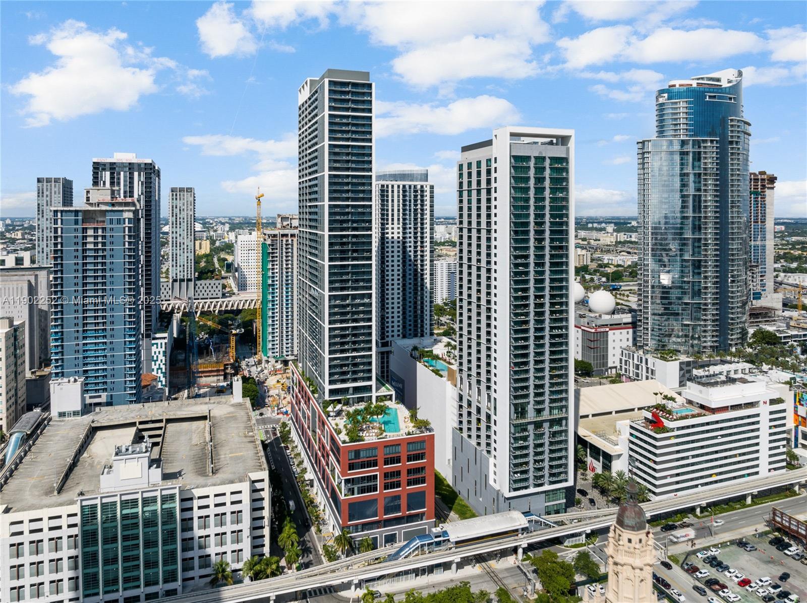 159 NE 6th St # 2405