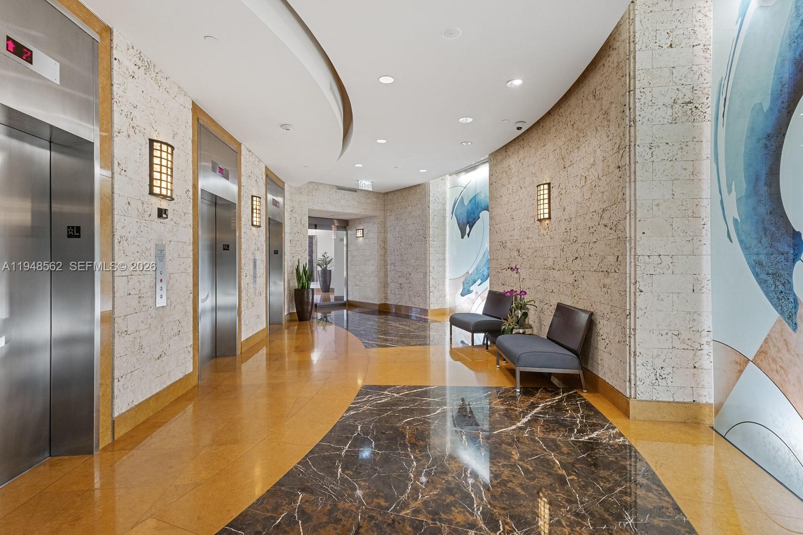 801 Brickell Key Blvd # 1005