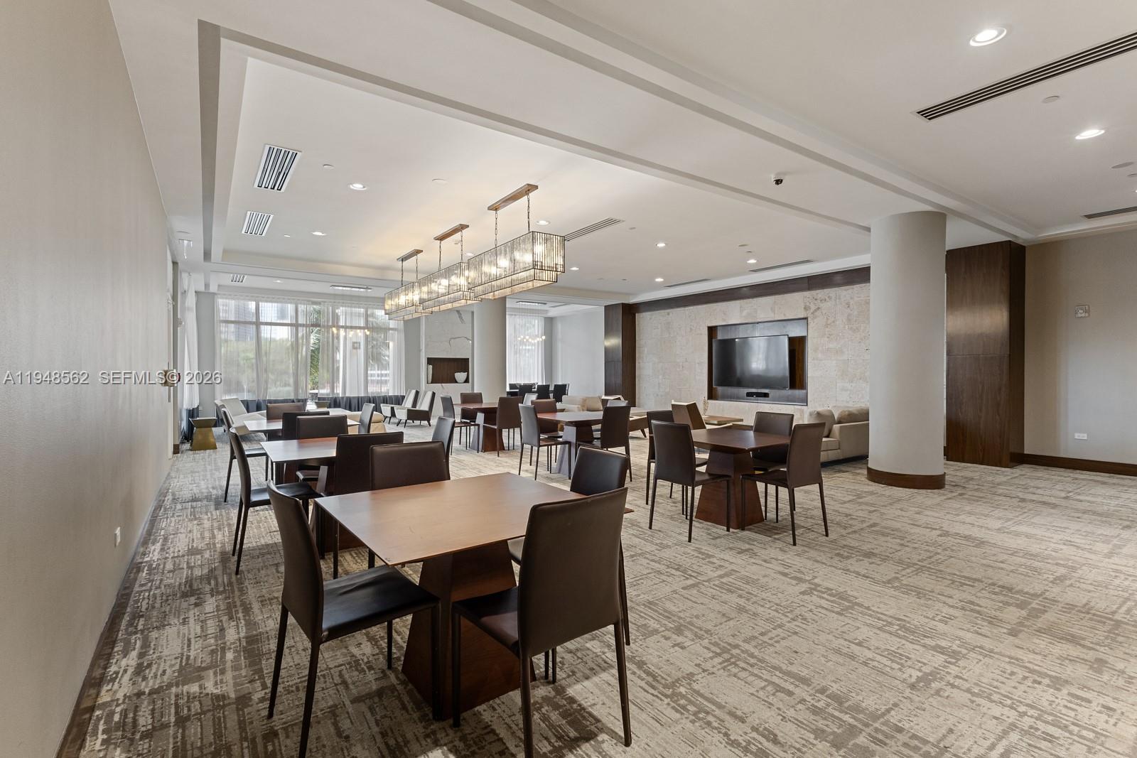 801 Brickell Key Blvd # 1005