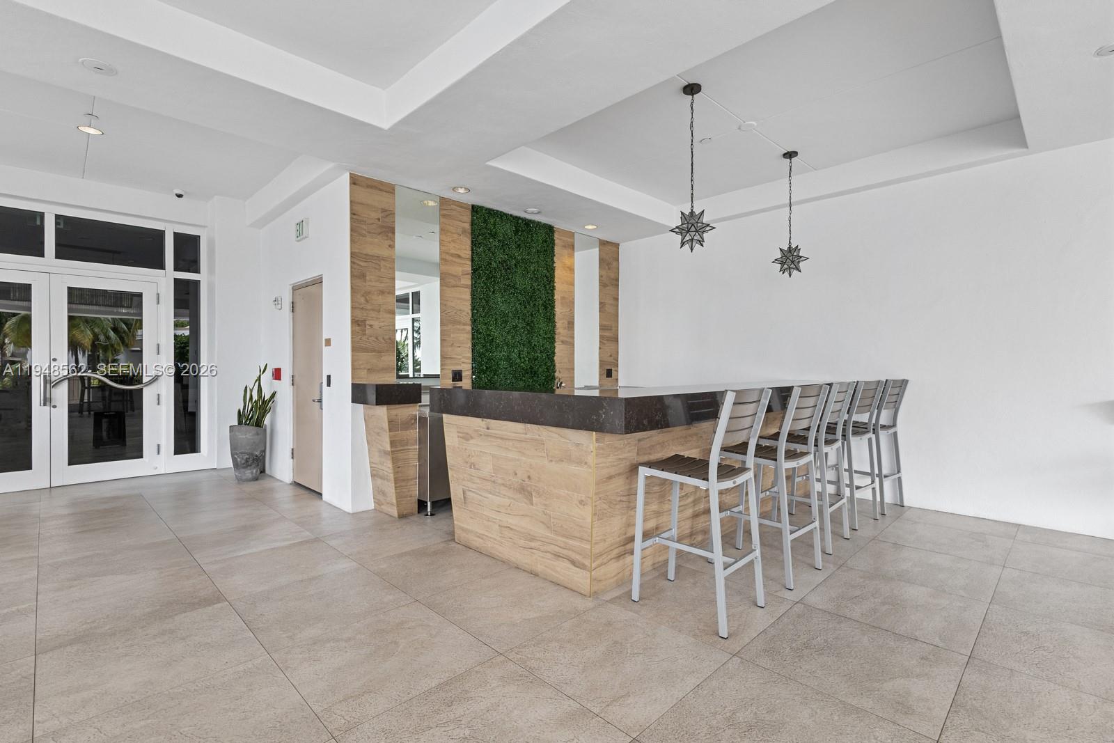 801 Brickell Key Blvd # 1005