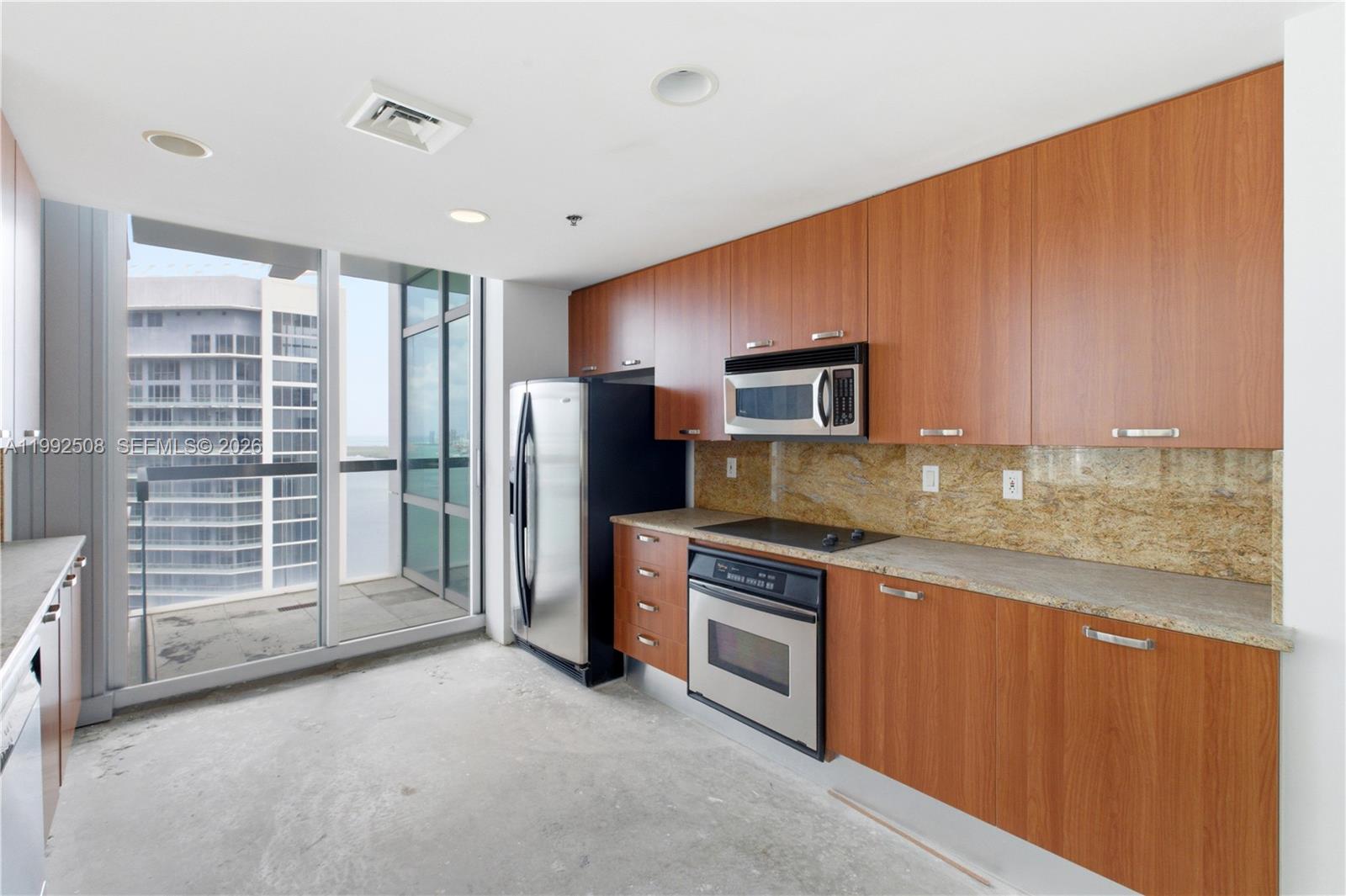 1395 Brickell Ave # 3407