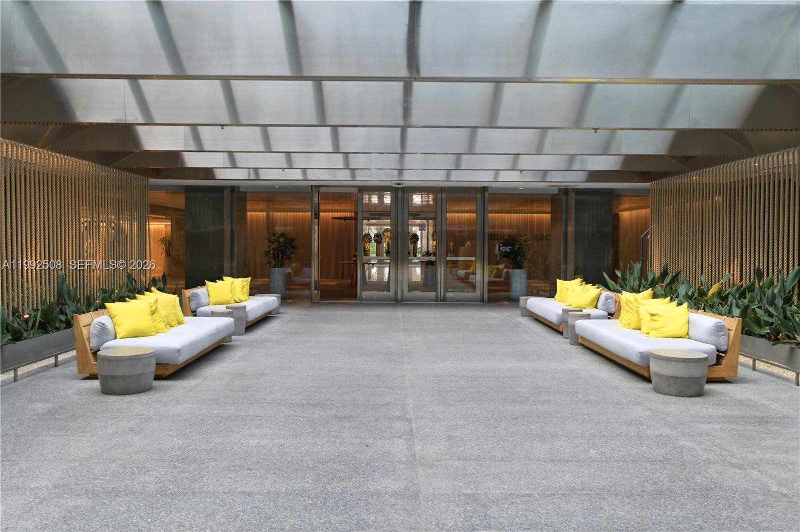 1395 Brickell Ave # 3407