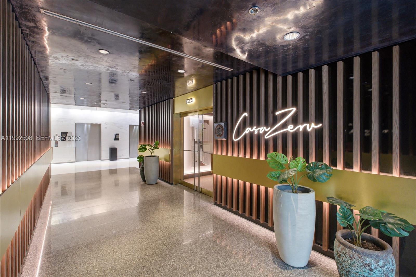 1395 Brickell Ave # 3407